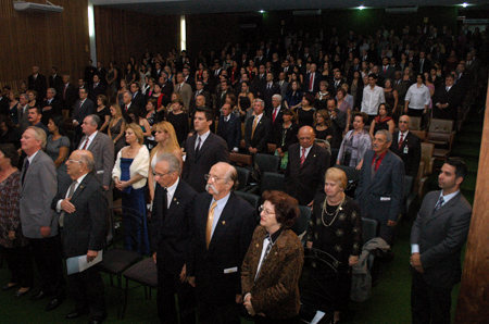 Foto: DSC_5293.jpg
Criada em : 20/09/2025 15:42:42
Peso : 98095 bytes
Dimens&atilde;o : 450 X 298 pixel
Cores : 
Foto = 53